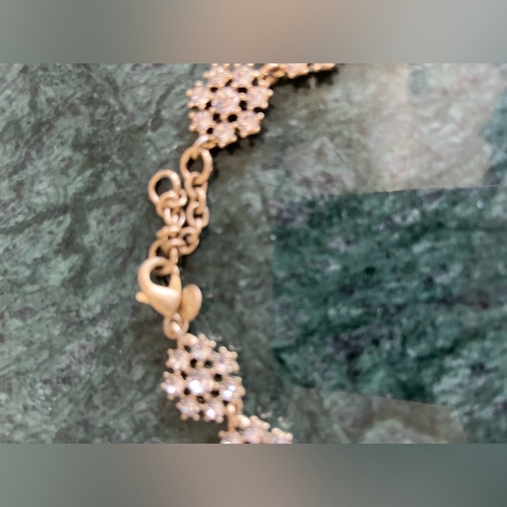 J. Crew snowflake-like design necklace - Picture 4 of 7